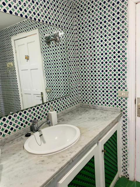Vivienda Vacacional Floratere アロナ エクステリア 写真