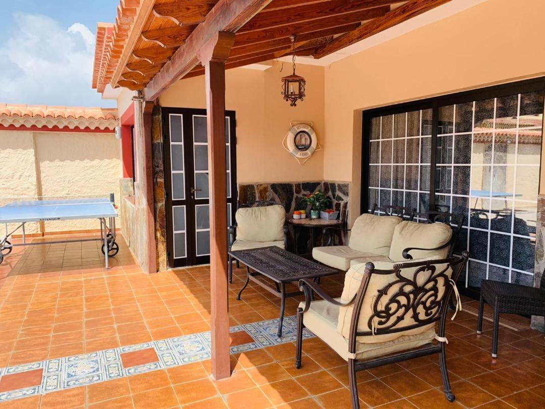 Vivienda Vacacional Floratere アロナ エクステリア 写真
